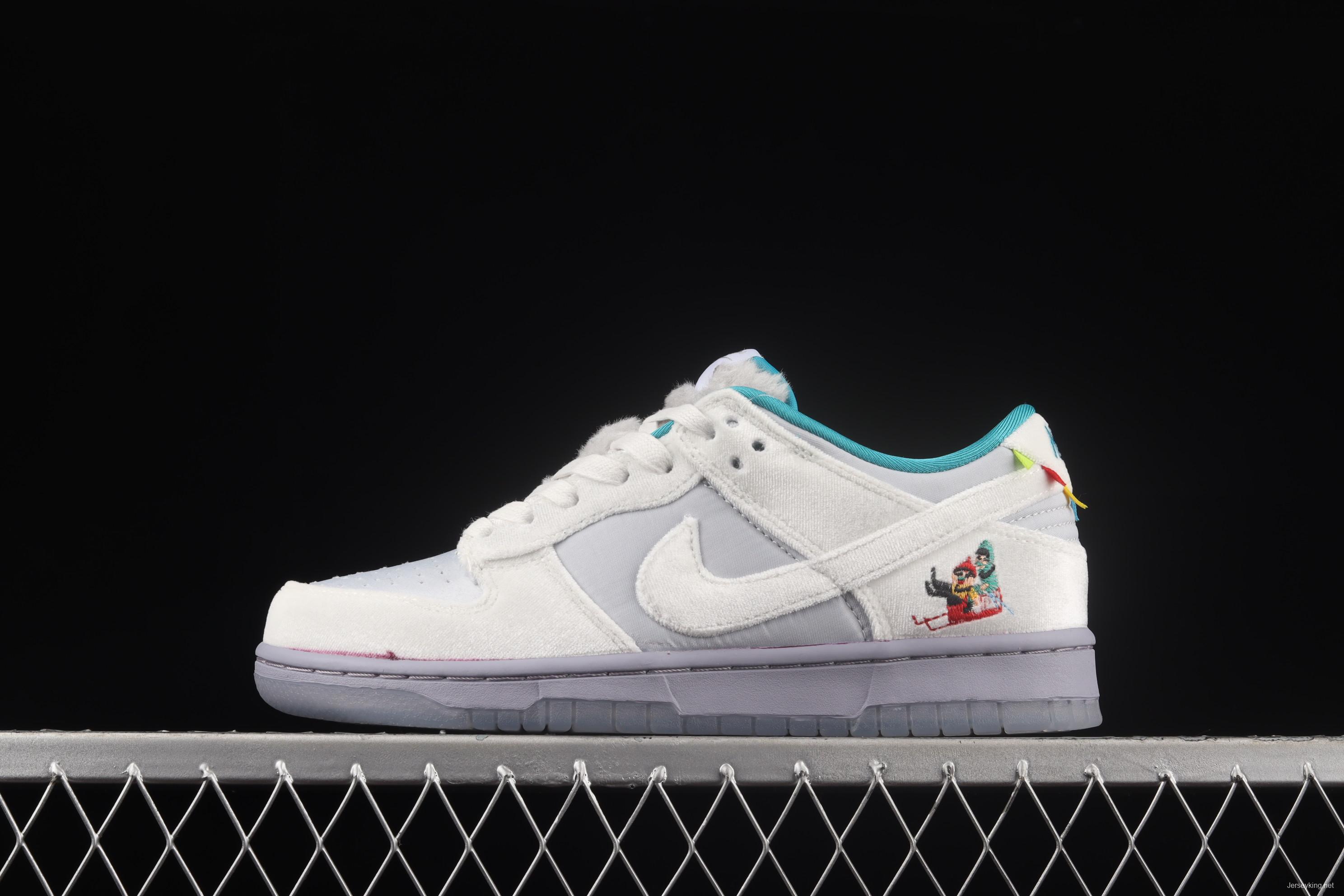 NIKE DUNK Low ICE ice and snow color SB buckle rebound fashion leisure board shoes DO2326-001