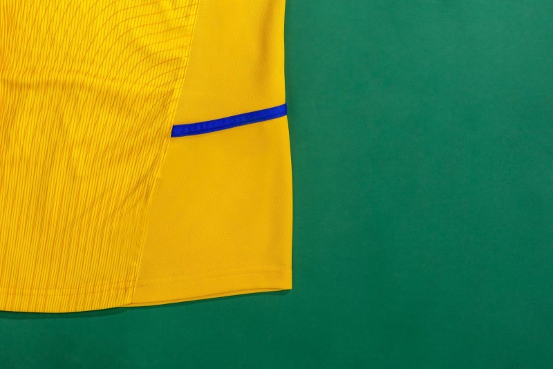 Retro 02/03 Inter Milan Third Yellow Jersey