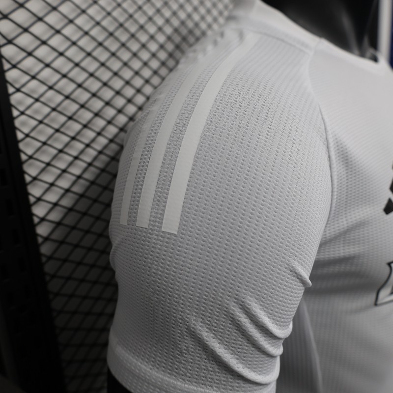 Player Version 25/26 Arsenal White with Emirates Sponsor Jersey