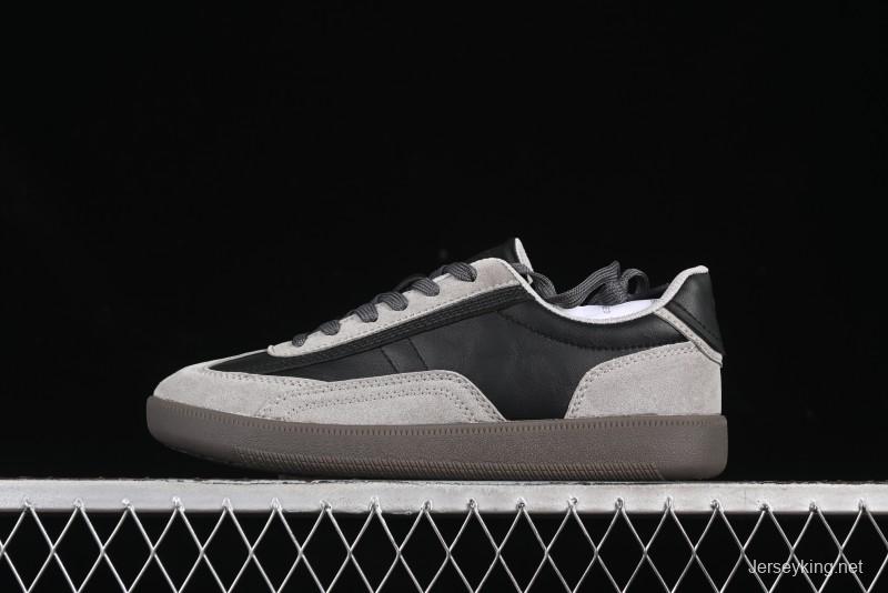 ECCO Men's Casual Series Fashion Sneakers with Shock-Absorbing Sole - 63082901001