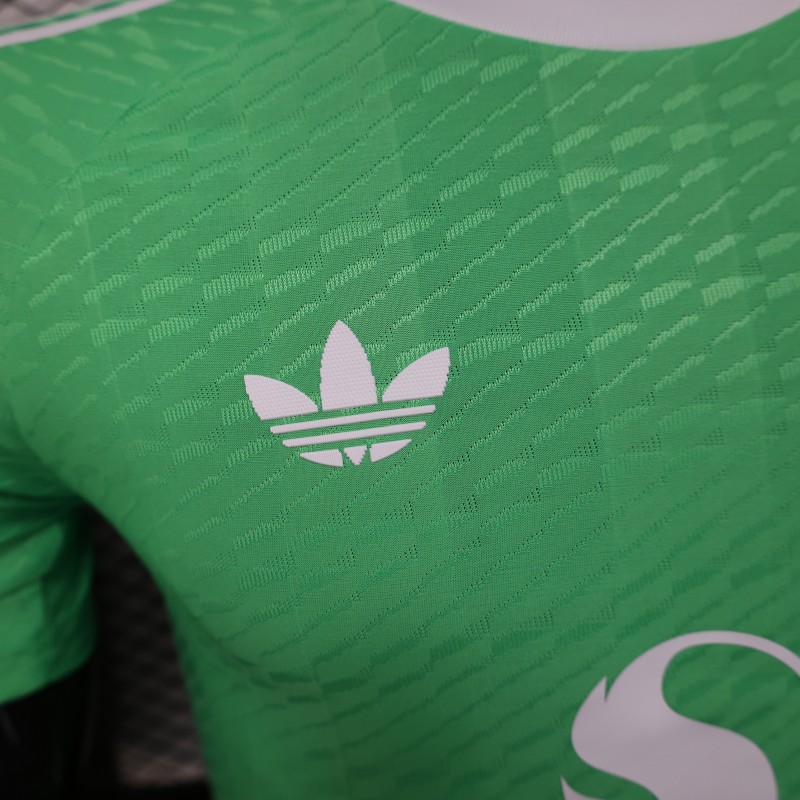 Player Version 25/26 Manchester United Green Goalkeeper Jersey