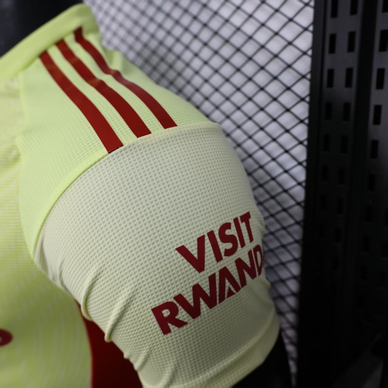 Player Version 25/26 Arsenal Home Yellow Goalkeeper Jersey