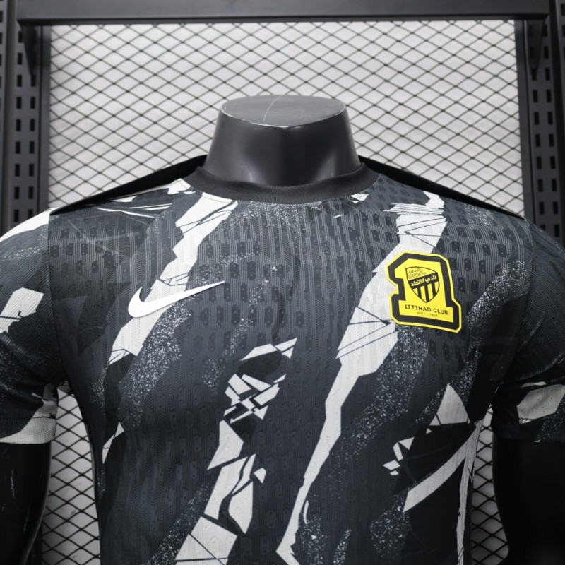 Player Version 25/26 FC 
Al-Ittihad Black with Abstract Camouflage Pattern Jersey