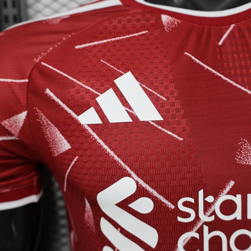 Player Version 26/27 Liverpool Red with Geometric Shatter Pattern Home Special Edition Jersey