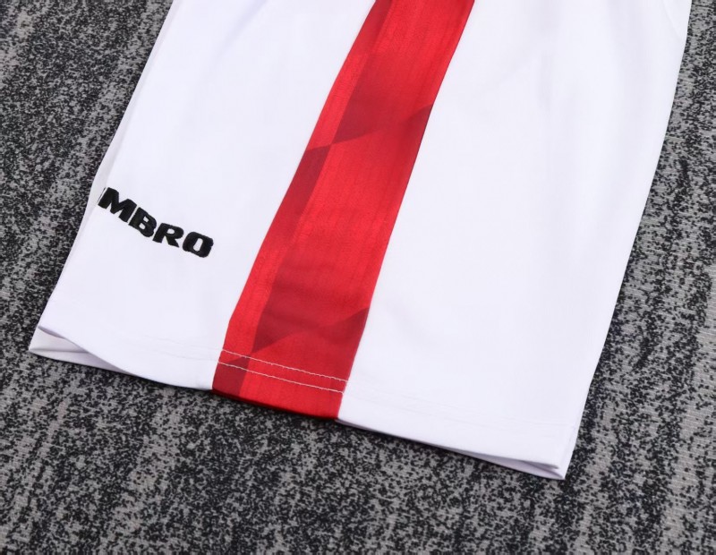 Retro Kids  96/97 Manchester United Home Jersey