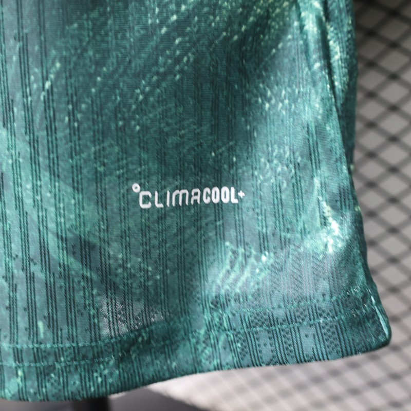 Player Version 26/27 Real Madrid Pre-Match Deep Green Jersey