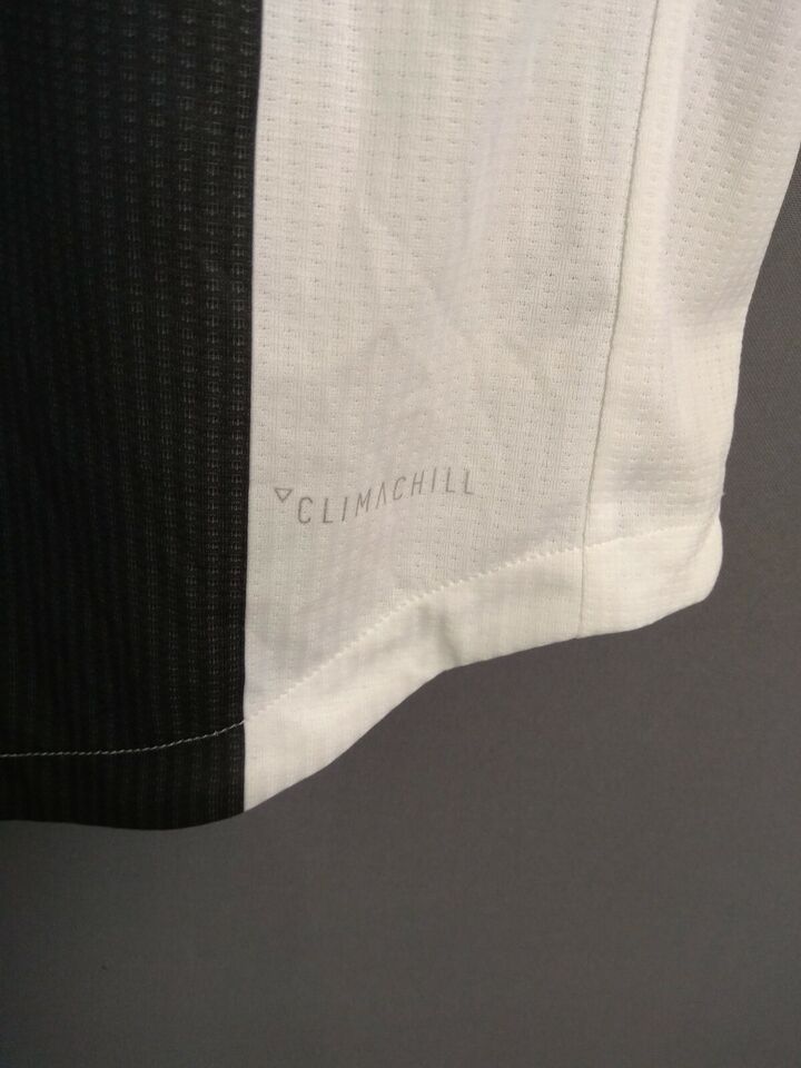 Player Version Retro 18/19 Juventus Home Jersey