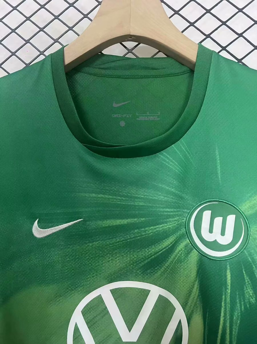 25/26 Wolfsburg Home Jersey
