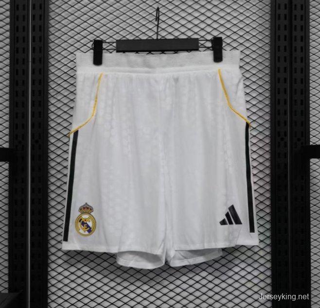 Player Version 25/26 Real Madrid Home Shorts