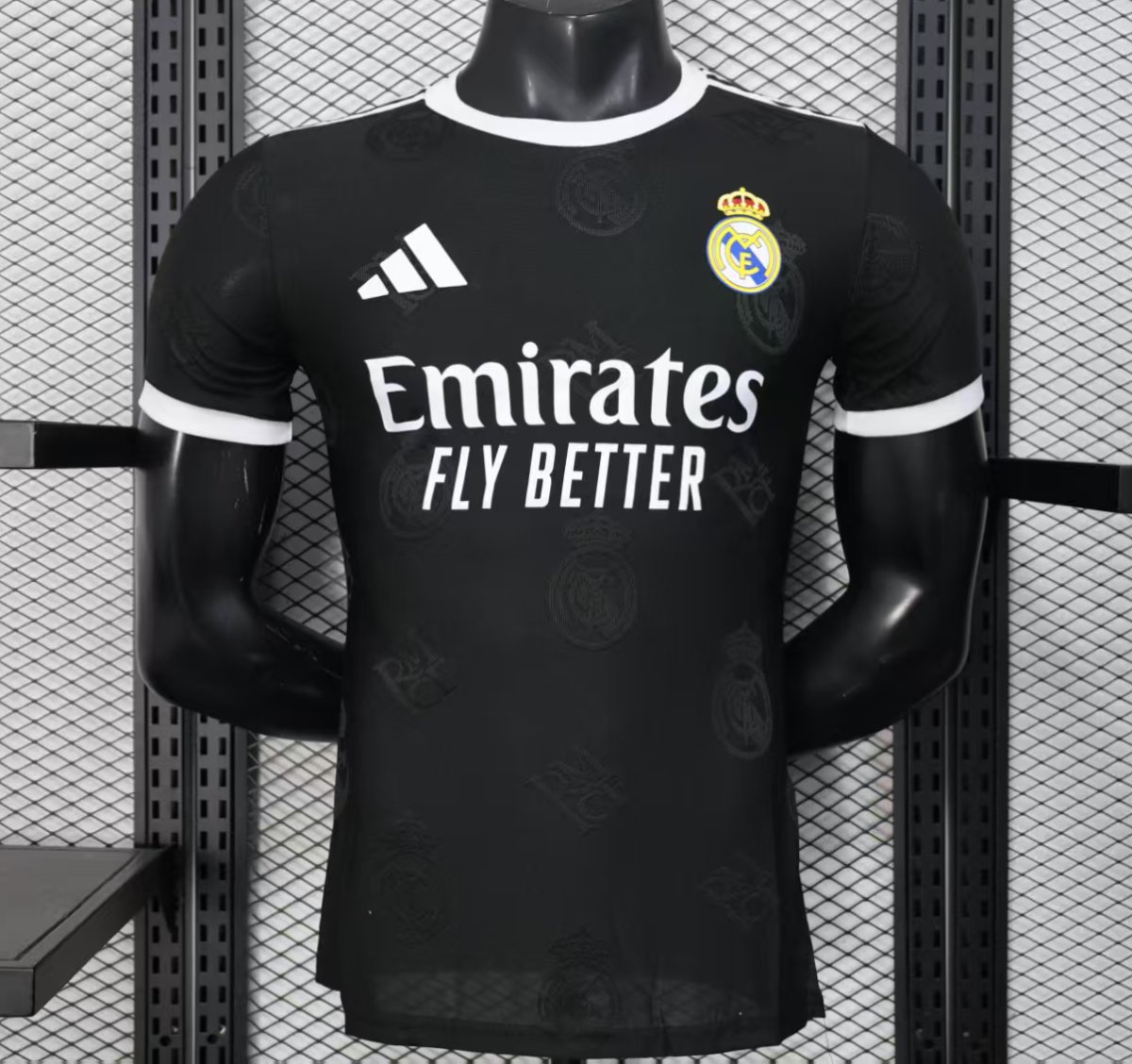 Player Version 25/26 Real Madrid Black Special Jersey