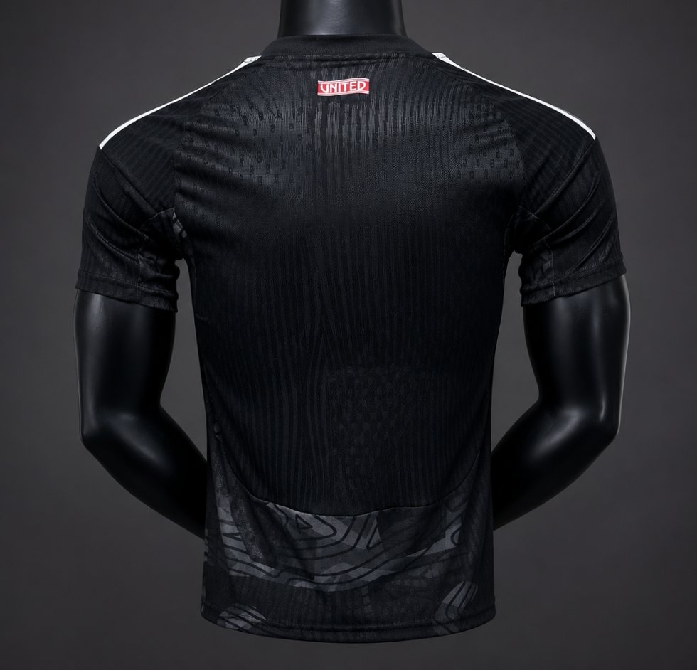 Player Version 26/27 Manchester United Black Goalkeeper Jersey